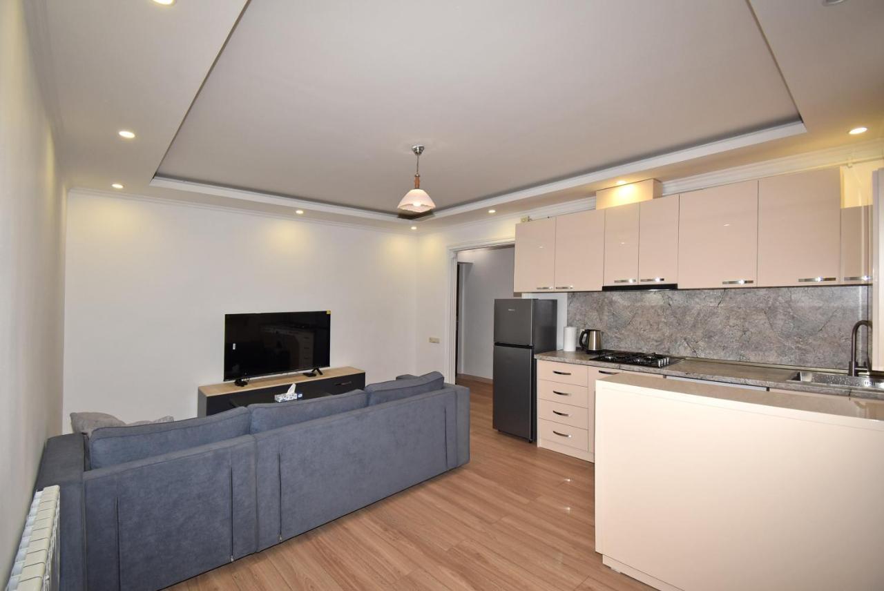19Tumanyan Excellent Apartment In The Centre Of Capital Ereván Exterior foto